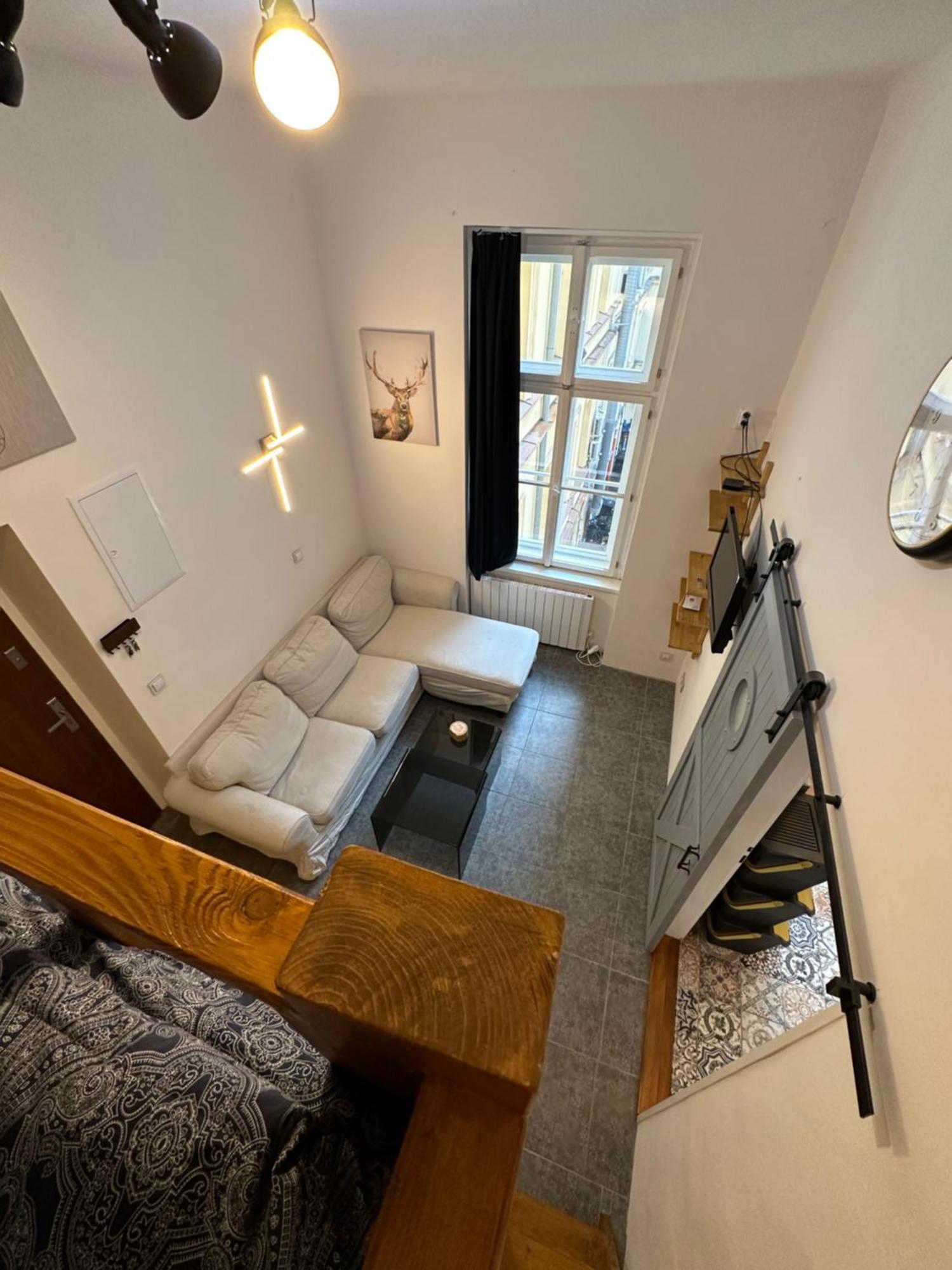 Apartamento Cozy New Loft Praga